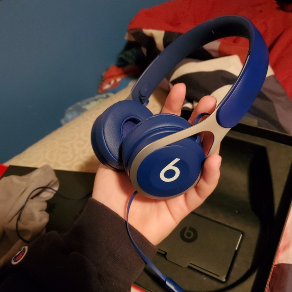 COPY - Beats ep blue
